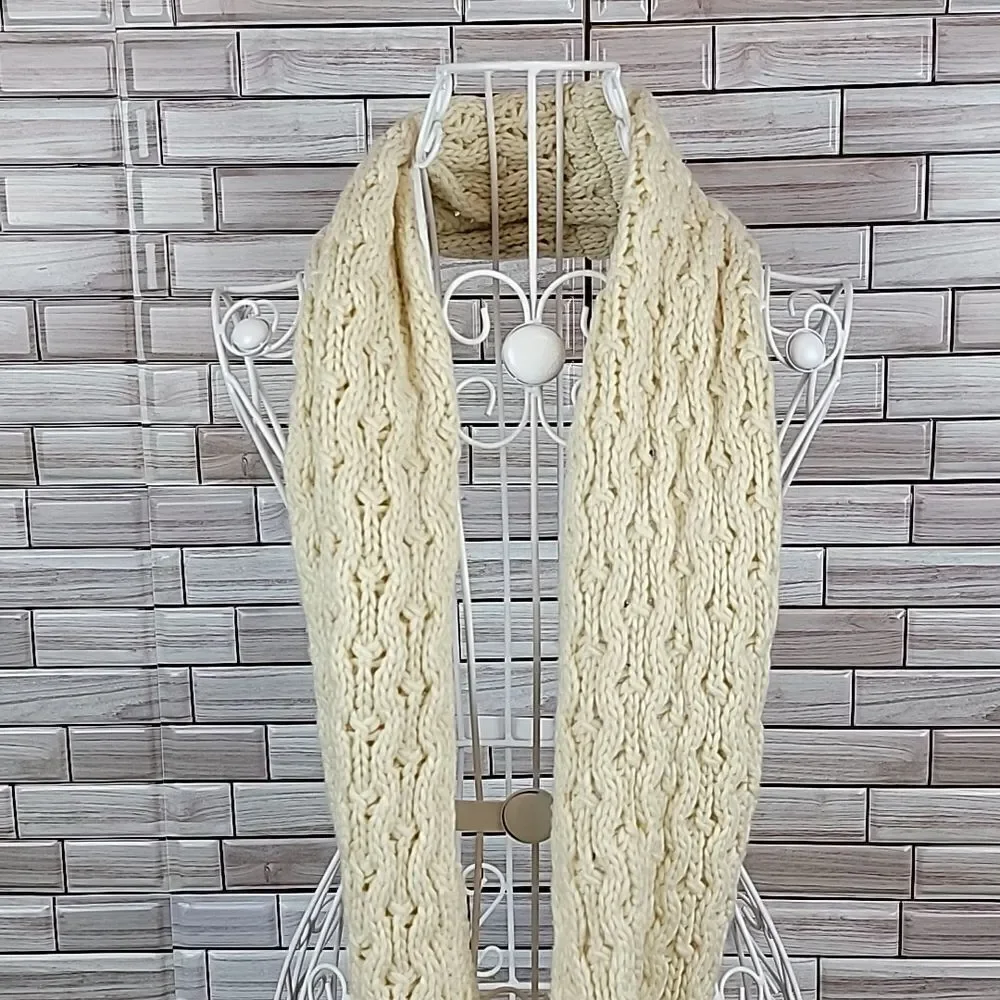 Unbranded infinity scarf One Size